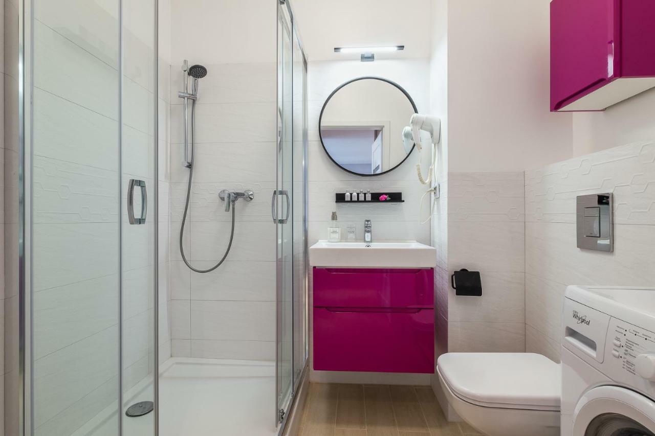 Raya Mansion Warsaw Apartment Ngoại thất bức ảnh
